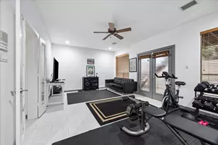 6406 Rodrigo St, Houston, TX 77007 - Photo 5