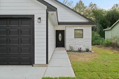 14882 Big Springs Circle, Willis, TX 77378 - Photo 3