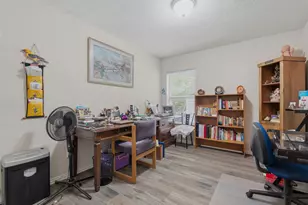 2 Camborn Pl, The Woodlands, TX 77384 - Photo 23