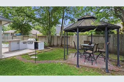 2 Camborn Place, The Woodlands, TX 77384 - Photo 35