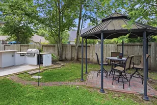 2 Camborn Pl, The Woodlands, TX 77384 - Photo 35