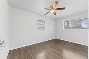 14435 Hillsboro St, Houston, TX 77015 - Photo 15