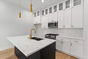 8321 Observatory St, Houston, TX 77088 - Photo 5