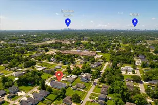 8321 Observatory St, Houston, TX 77088 - Photo 35
