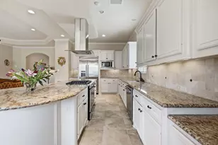 3303 North Cotswold Manor Drive, Kingwood, TX 77339 - Photo 7