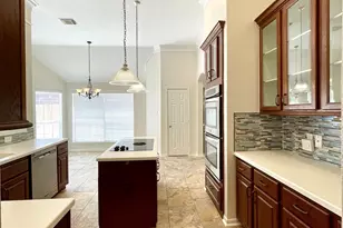 9215 Symphonic Ln, Houston, TX 77040 - Photo 9