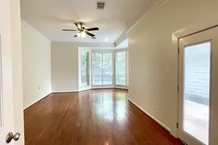 9215 Symphonic Ln, Houston, TX 77040 - Photo 15