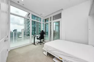 4521 San Felipe St, Houston, TX 77027 - Photo 23