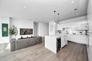 4521 San Felipe St, Houston, TX 77027 - Photo 11