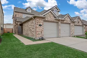 2714 Windy Thicket Ln, Houston, TX 77082 - Photo 35