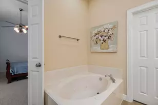 2714 Windy Thicket Ln, Houston, TX 77082 - Photo 21