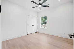 5014 Creekmont Dr, Houston, TX 77091 - Photo 21