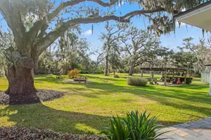 2015 Pecan Ln, Lake Jackson, TX 77566 - Photo 41