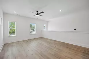 8021 Cora St, Houston, TX 77088 - Photo 13