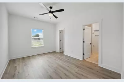 8021 Cora Street #B, Houston, TX 77088 - Photo 19