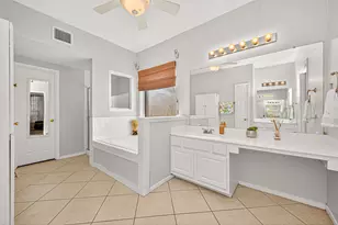 17410 Pikes Peek Ct, Tomball, TX 77377 - Photo 21