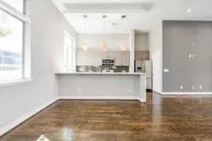 3215 Garrow St, Houston, TX 77003 - Photo 9