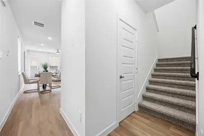 1054 Wheatley Oak Lane, Houston, TX 77091 - Photo 3