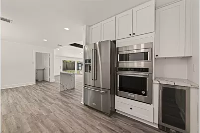 9519 Moorberry Lane, Houston, TX 77080 - Photo 19