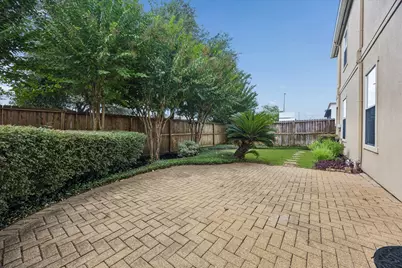6859 Bellgreen Drive, Houston, TX 77030 - Photo 7