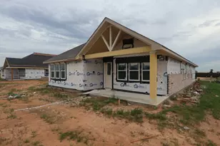 218 Dunovant Dr, Sealy, TX 77474 - Photo 11
