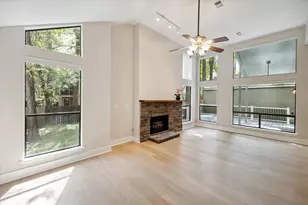 31 Fire Flicker Pl, The Woodlands, TX 77381 - Photo 7