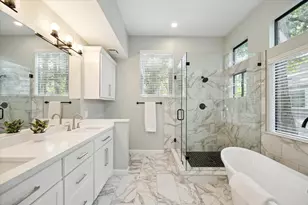 31 Fire Flicker Pl, The Woodlands, TX 77381 - Photo 17