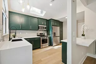 31 Fire Flicker Pl, The Woodlands, TX 77381 - Photo 9