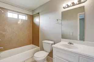 330 6th St, Hempstead, TX 77445 - Photo 11