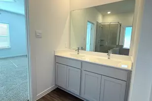 4308 Wallace Fls Ln, Conroe, TX 77303 - Photo 9