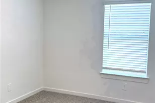 4308 Wallace Fls Ln, Conroe, TX 77303 - Photo 19