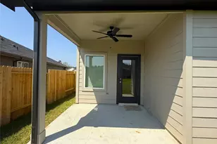 4308 Wallace Fls Ln, Conroe, TX 77303 - Photo 25