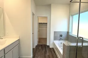 4308 Wallace Fls Ln, Conroe, TX 77303 - Photo 7