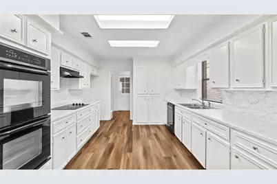 175 Old Bridge Lake, Houston, TX 77069 - Photo 9