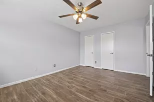 7714 Renwick Dr, Houston, TX 77081 - Photo 25