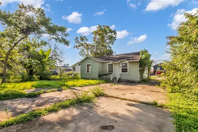 131 E 31st 1/2 Street, Houston, TX 77018 - Photo 17