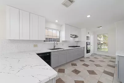 1114 Bayou Bend Drive, Deer Park, TX 77536 - Photo 11