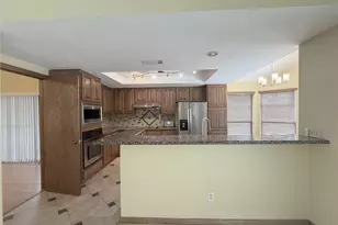 13103 Waldemere Dr, Houston, TX 77077 - Photo 11