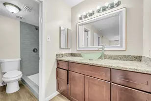 10555 Turtlewood Ct, Houston, TX 77072 - Photo 23