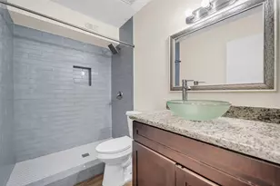 10555 Turtlewood Ct, Houston, TX 77072 - Photo 15