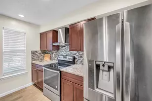 10555 Turtlewood Ct, Houston, TX 77072 - Photo 7