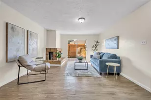 10555 Turtlewood Ct, Houston, TX 77072 - Photo 5