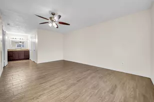 10555 Turtlewood Ct, Houston, TX 77072 - Photo 21