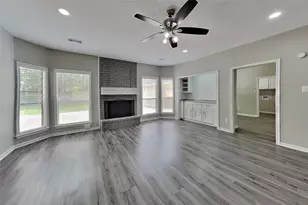 8015 Democracy Ct, Spring, TX 77379 - Photo 3