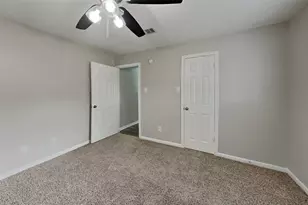 8015 Democracy Ct, Spring, TX 77379 - Photo 15