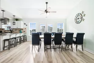 3279 Prides Way, Crystal Beach, TX 77650 - Photo 15