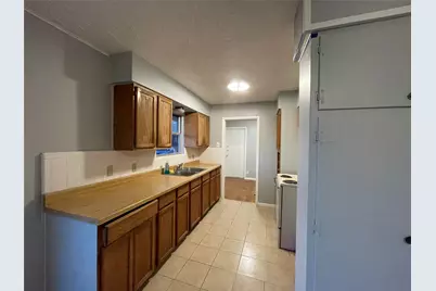 4403 Trailwood Drive, San Antonio, TX 78228 - Photo 9