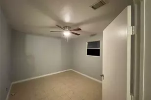 4403 Trailwood Dr, San Antonio, TX 78228 - Photo 15