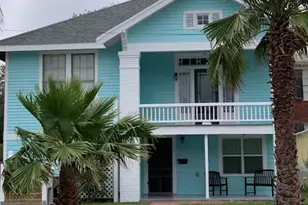 911 11th St, Galveston, TX 77550 - Photo 1