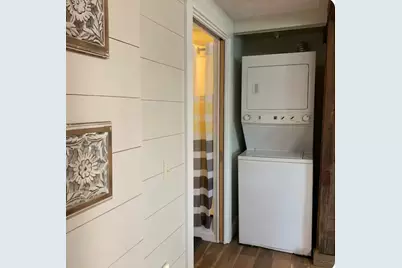 911 11th Street #2, Galveston, TX 77550 - Photo 3